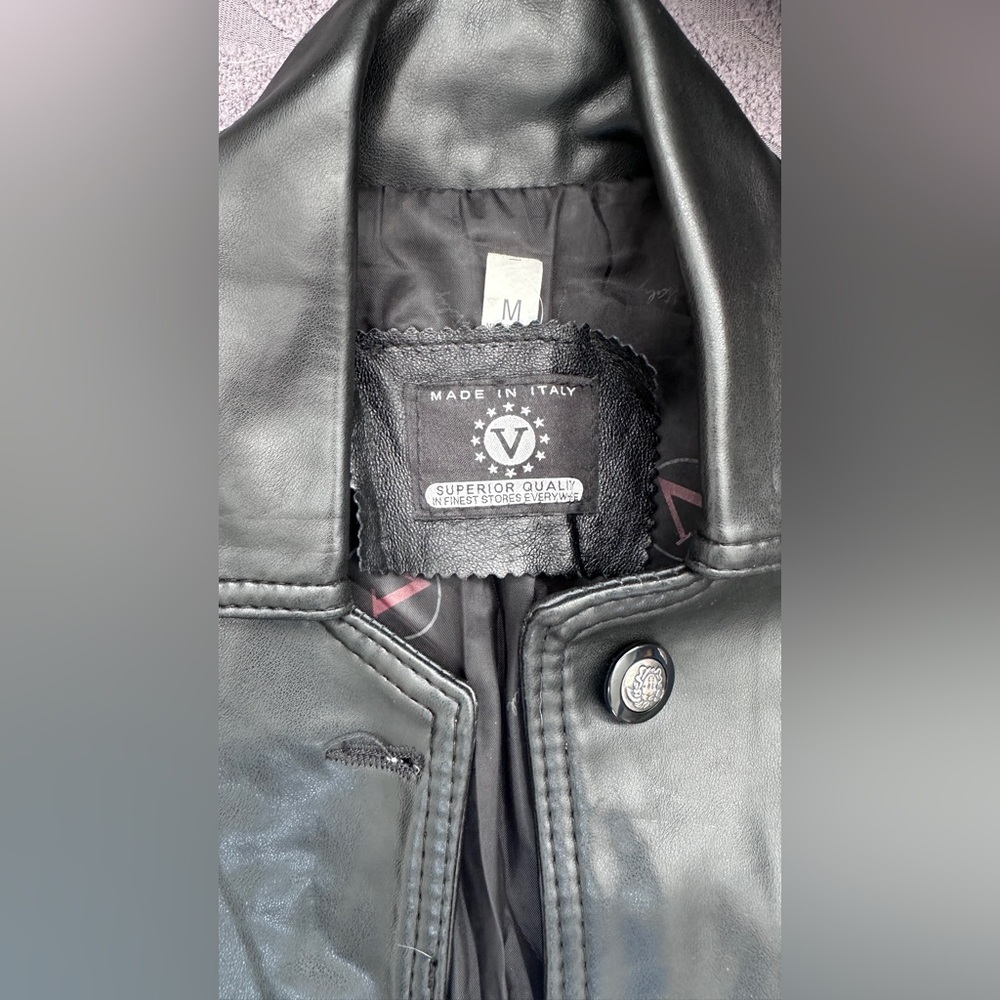 Black Leather Belted Women's Jacket - Picture 3 of 4